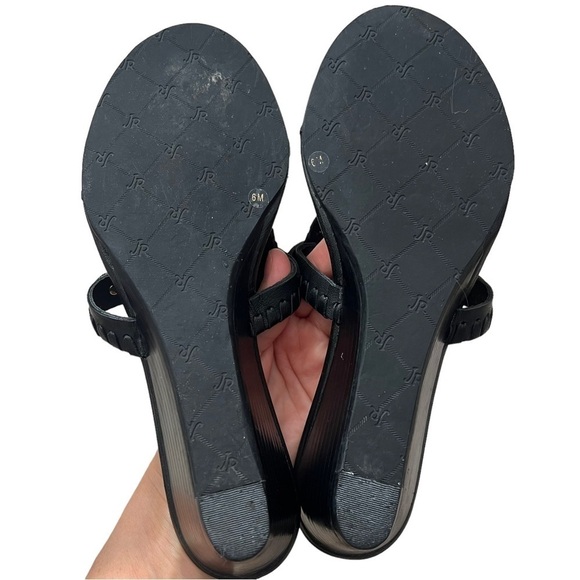 Jack Rogers Women’s Black Wedge Sandals with studs Size 6 - Picture 8 of 8